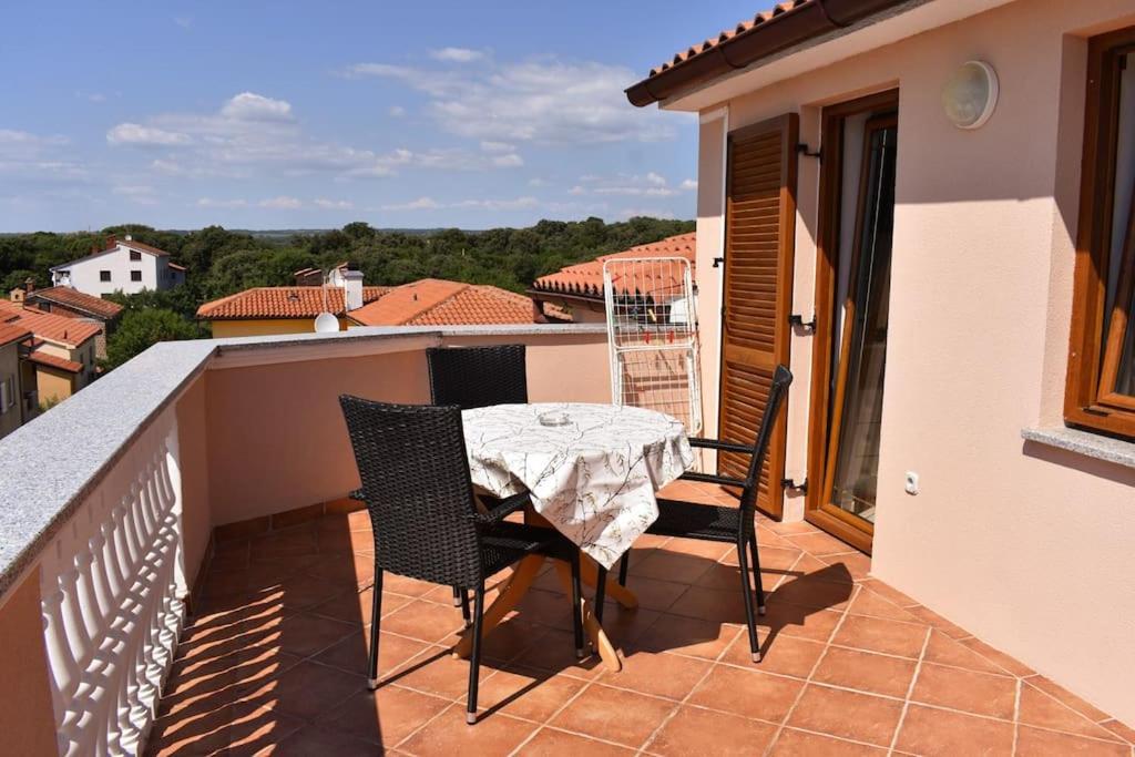 Chianti Apartment Pula Ngoại thất bức ảnh